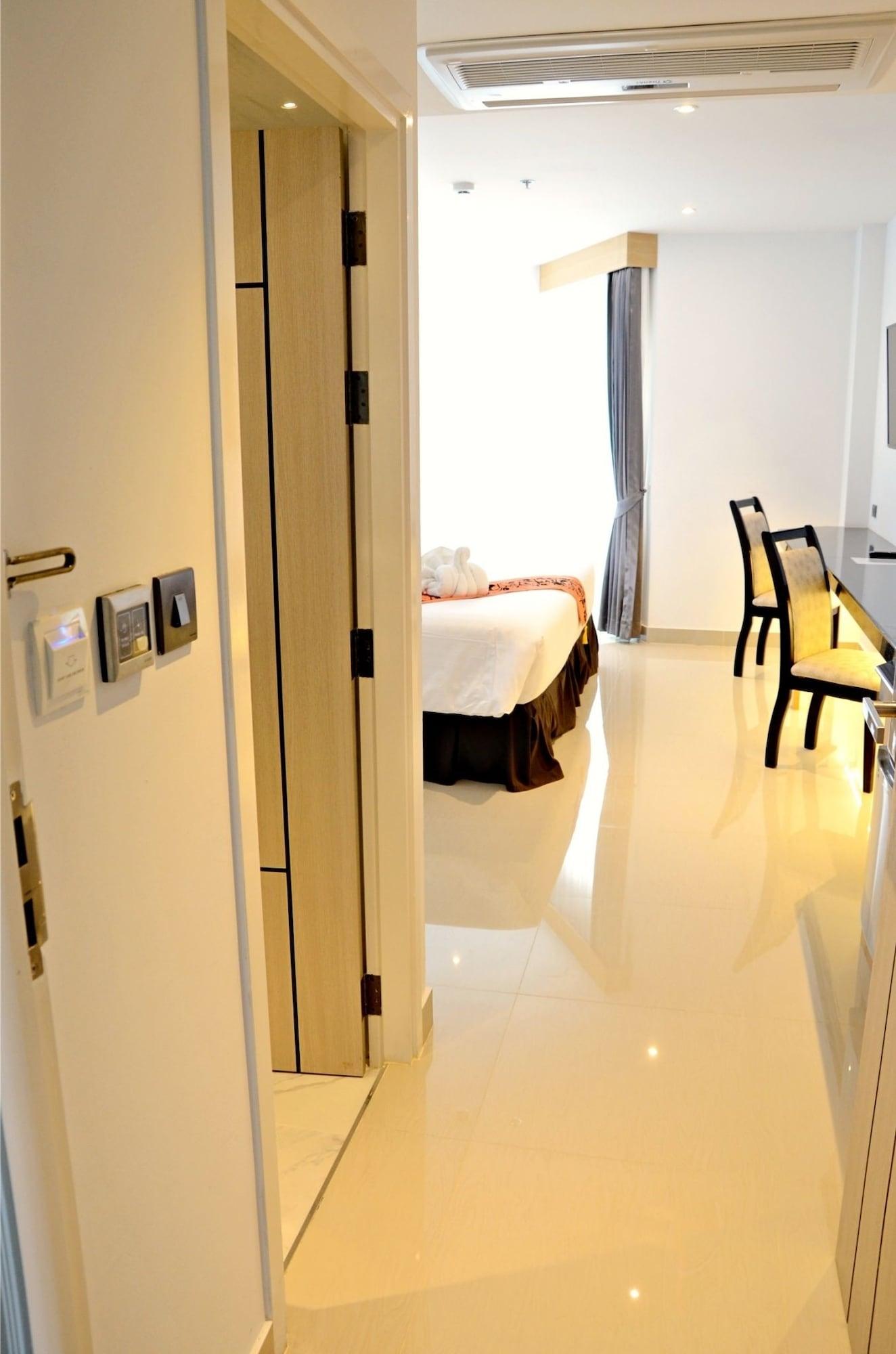 The Forest Hotel Pattaya Ban Nong Tabaek Bagian luar foto