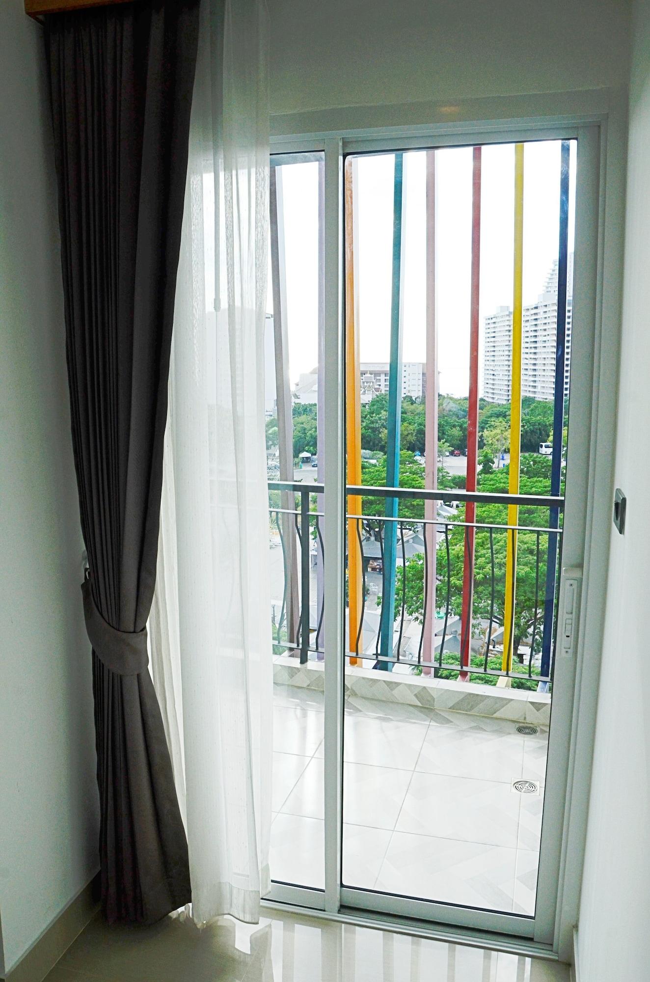 The Forest Hotel Pattaya Ban Nong Tabaek Bagian luar foto