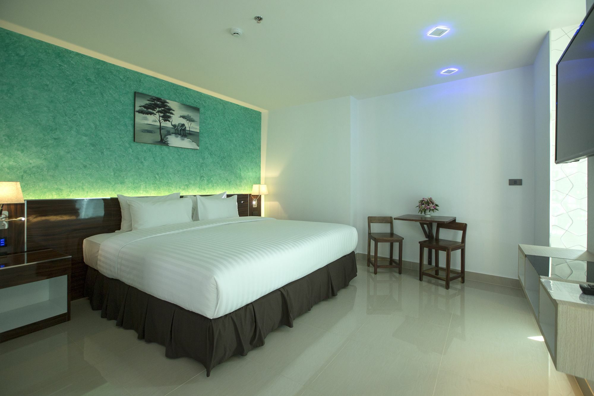 The Forest Hotel Pattaya Ban Nong Tabaek Bagian luar foto